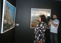 В Баку представлены ювелирные изделия - главный элемент цветок харыбюльбюль (ФОТО)