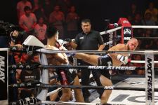 Король ринга в Таиланде. В США снят фильм об азербайджанском Атамане с синими глазами и в национальной папахе (ВИДЕО, ФОТО)