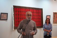 Потрясающий мир азербайджанских ковров в России, или Бакинское детство министра культуры Татарстана  (ФОТО)