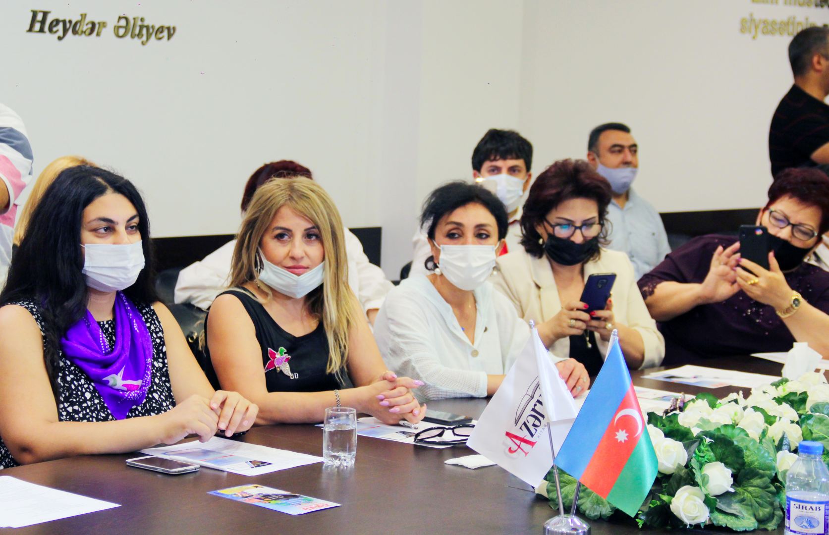 Как стать успешной женщиной в Азербайджане. Бизнес-леди и журналисты на пути к общей мечте (ФОТО)