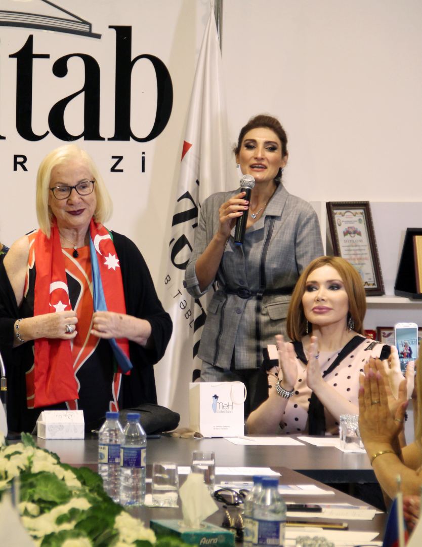 Как стать успешной женщиной в Азербайджане. Бизнес-леди и журналисты на пути к общей мечте (ФОТО)