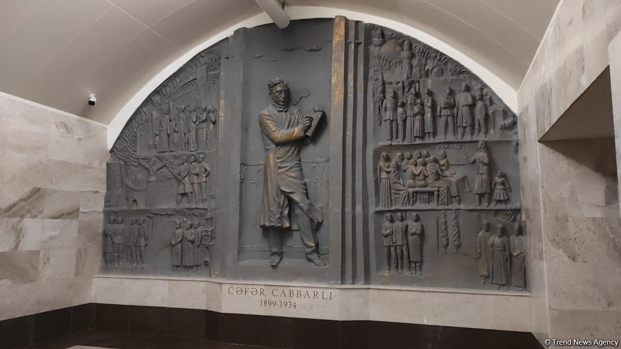 Сдан в эксплуатацию второй путь между 2 станциями метро Баку (ФОТО