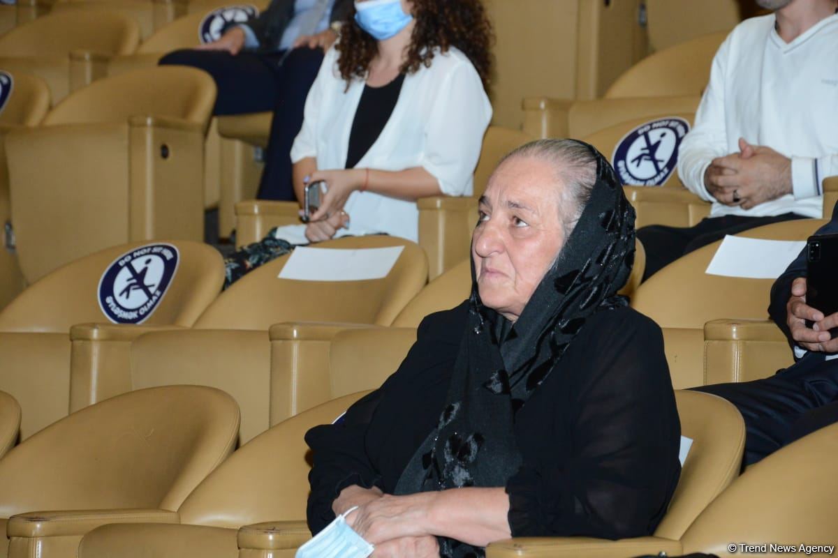 В Баку презентован фильм "Портрет 3293" о генерал-майоре Поладе Гашимове (ФОТО)