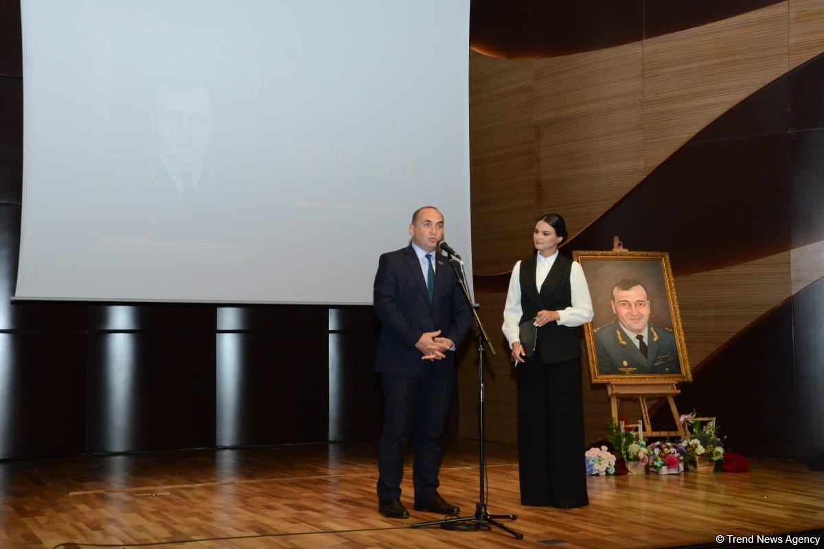 В Баку презентован фильм "Портрет 3293" о генерал-майоре Поладе Гашимове (ФОТО)