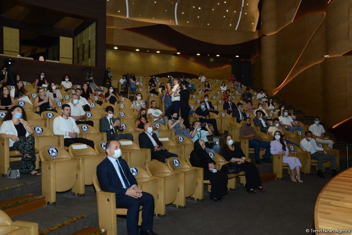 В Баку презентован фильм "Портрет 3293" о генерал-майоре Поладе Гашимове (ФОТО)