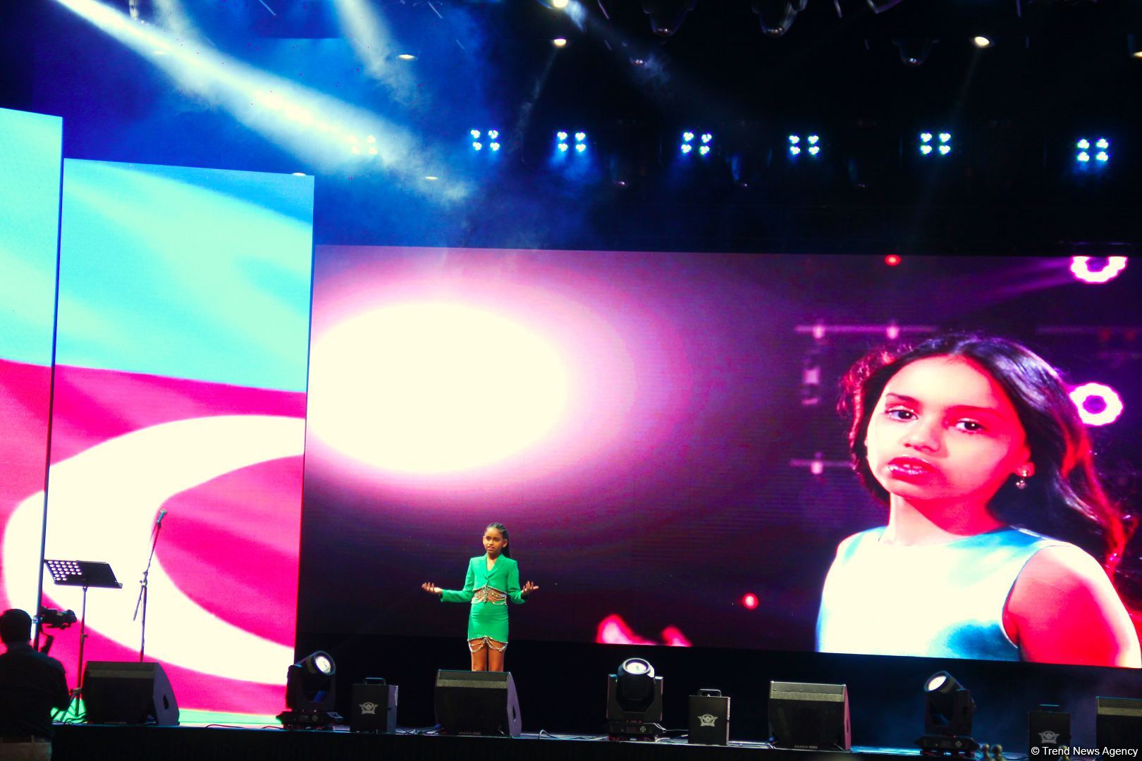 В Баку прошла торжественная церемония награждения премии "Харыбюльбюль" (ФОТО)