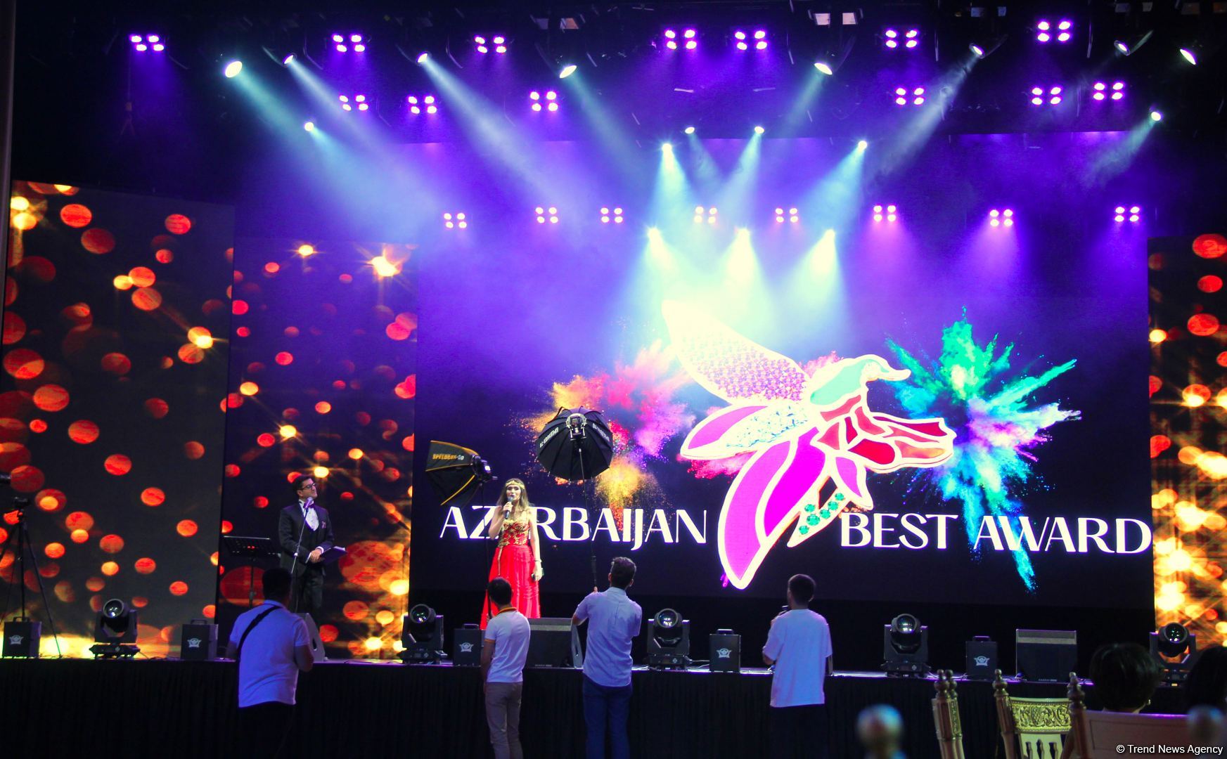 В Баку прошла торжественная церемония награждения премии "Харыбюльбюль" (ФОТО)