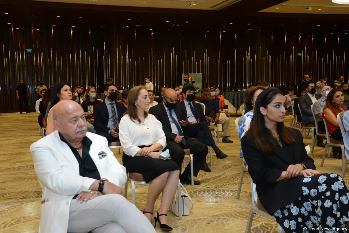 Состоялась презентация книг «Салам, Азербайджан!» и «Шеки – Магия красоты» (ФОТО)