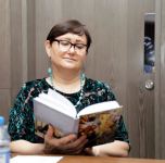 Тяжелая исповедь наркомана от азербайджанской писательницы с мистическими способностями (ФОТО)