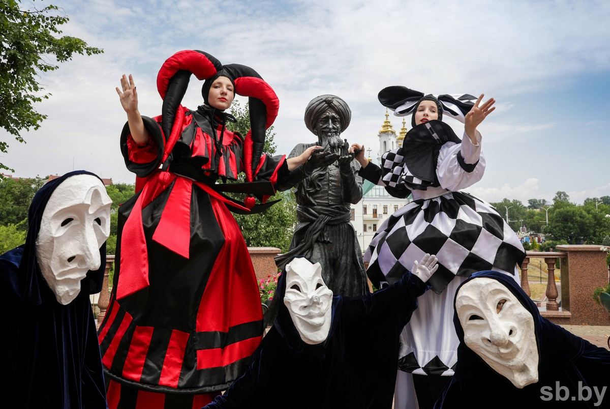 Цветок харыбюльбюль  и Славянский базар. Представитель Азербайджана  будет закрывать конкурсные дни фестиваля  (ЭКСКЛЮЗИВ, ВИДЕО, ФОТО)