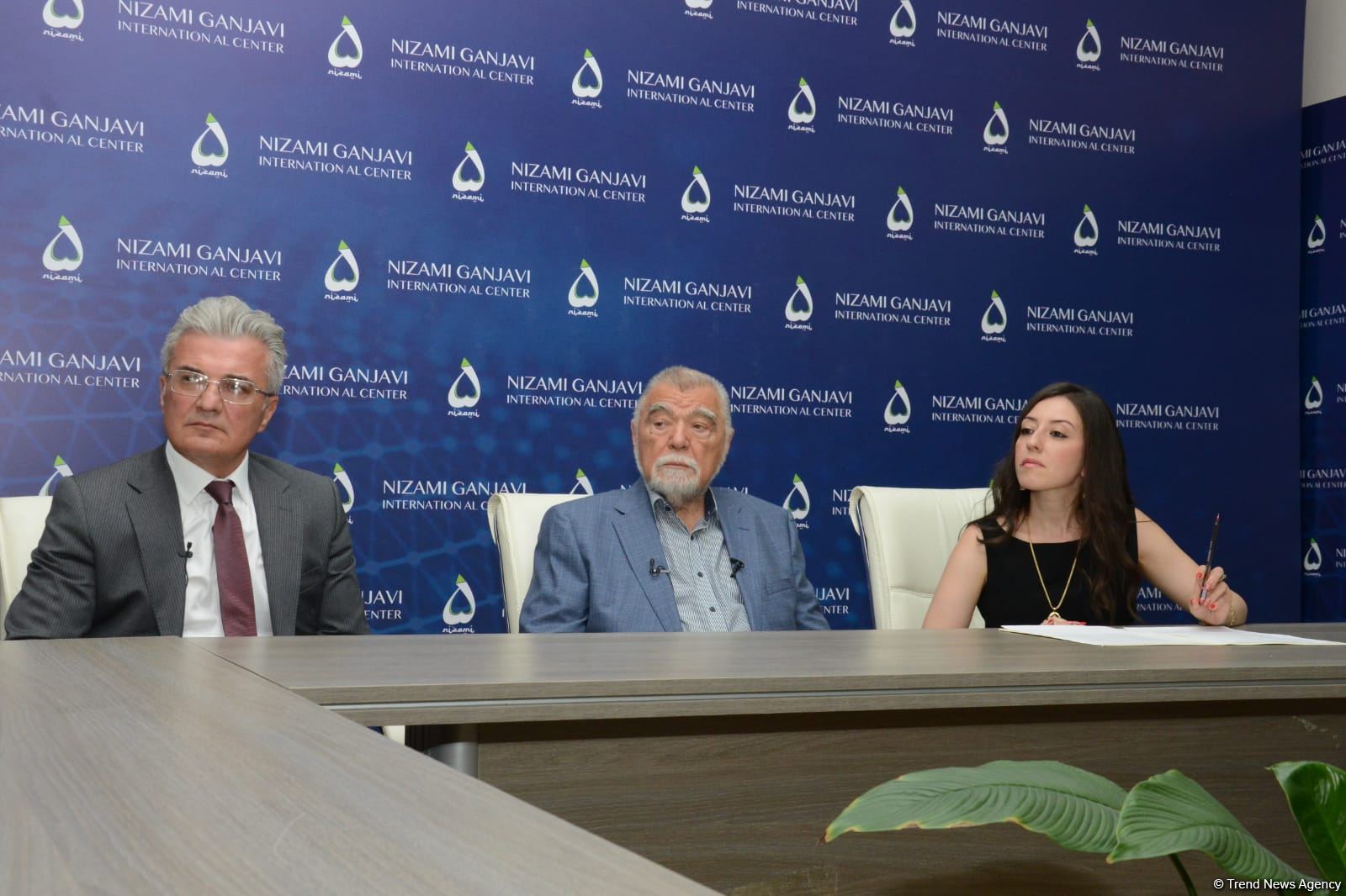 Загреб и Баку имеют огромный потенциал для расширения сотрудничества по всем направлениям
– экс-президент Хорватии (ФОТО/ВИДЕО)