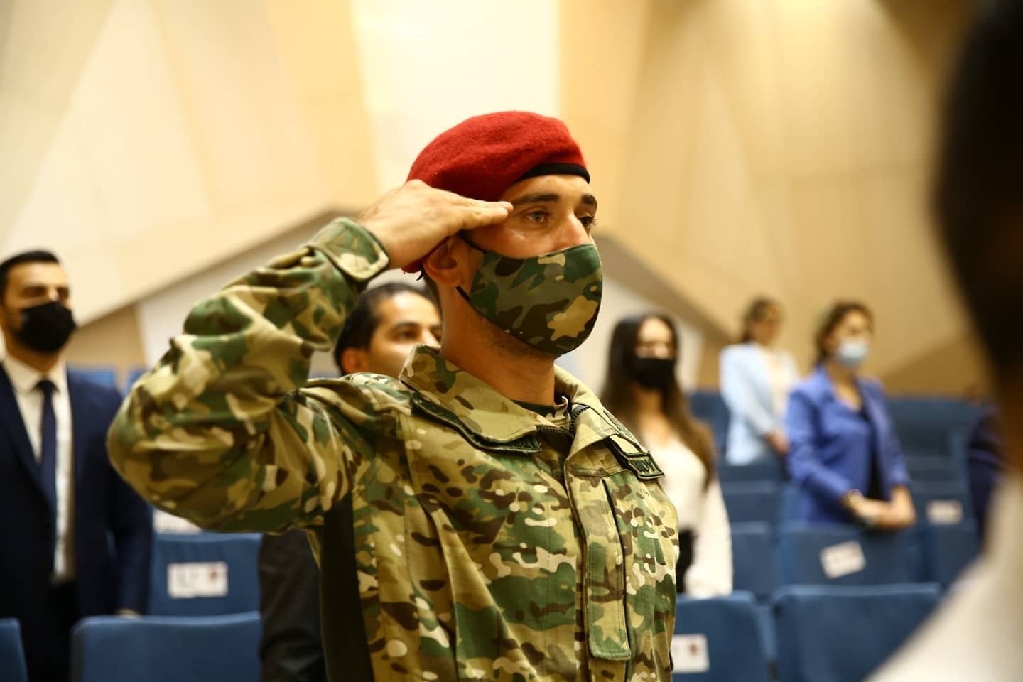 В Баку прошла церемония награждения премией Əkinçi ко Дню национальной прессы (ФОТО)