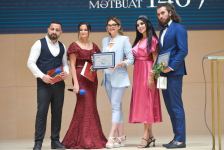 В Баку прошла церемония награждения премией Əkinçi ко Дню национальной прессы (ФОТО)