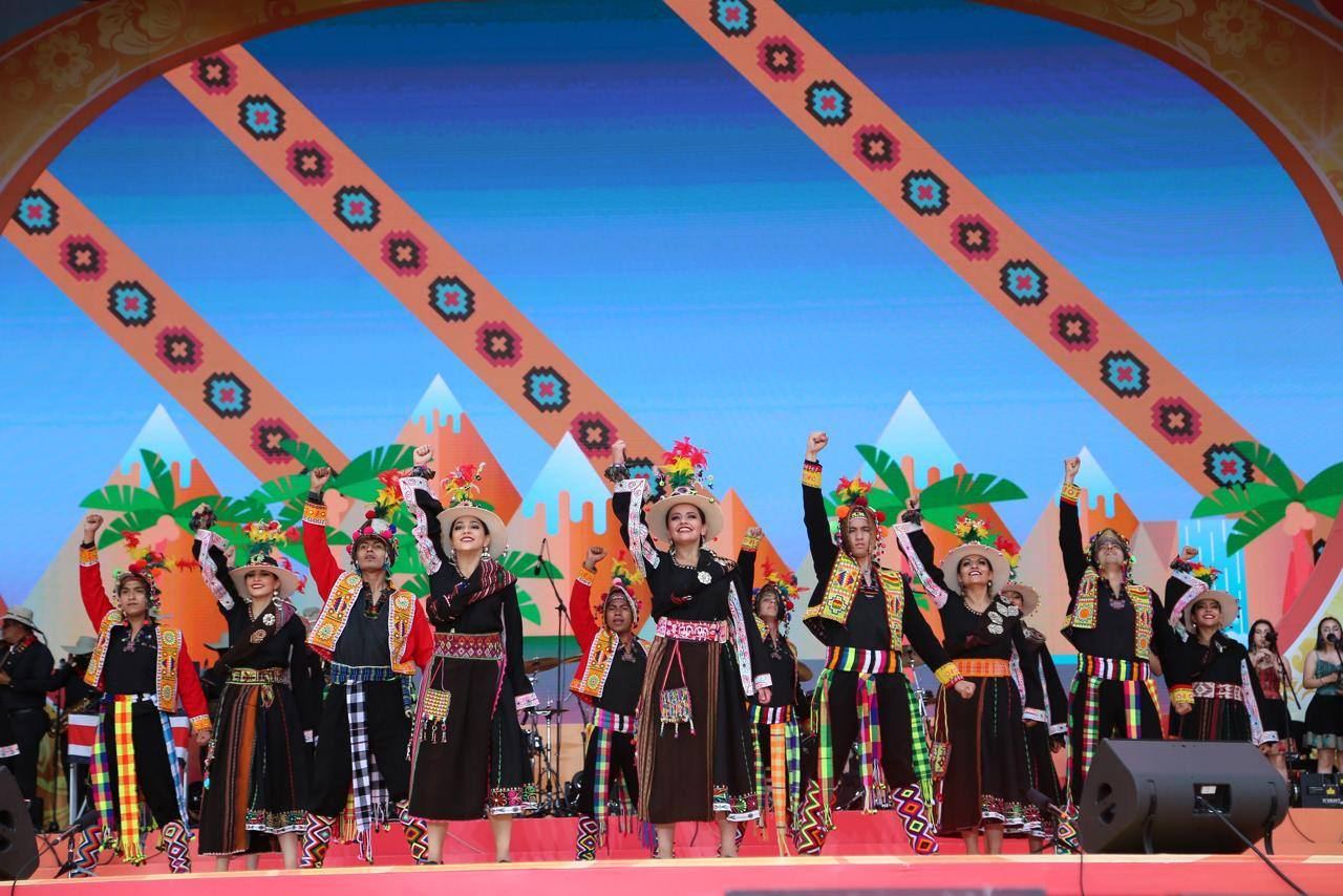 Два мировых рекорда в Башкортостане. Ансамбль "Ритм" с успехом представил Азербайджан на Всемирной фольклориаде (ВИДЕО,ФОТО)