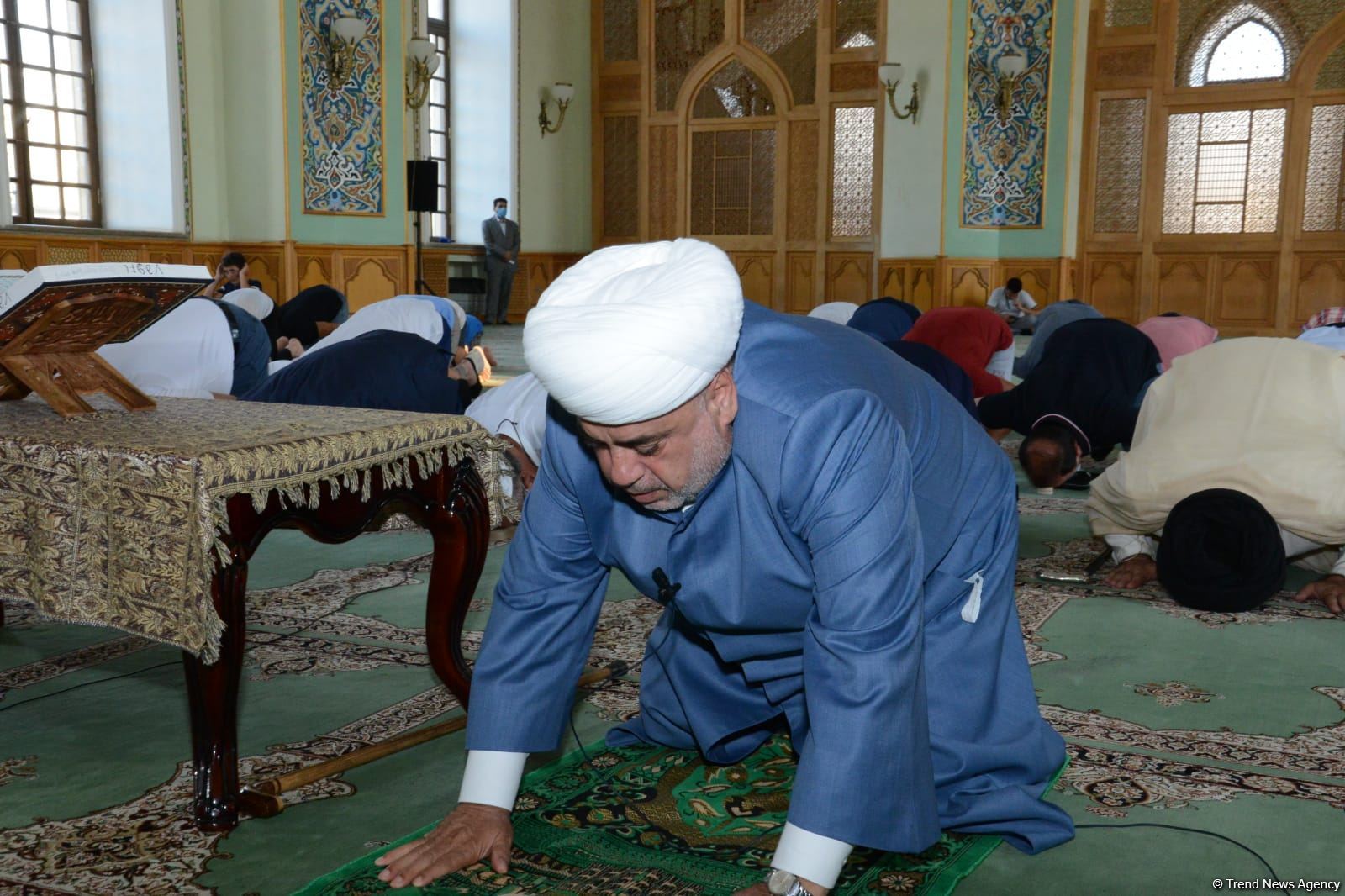 В мечетях Баку совершен праздничный намаз (ФОТО)