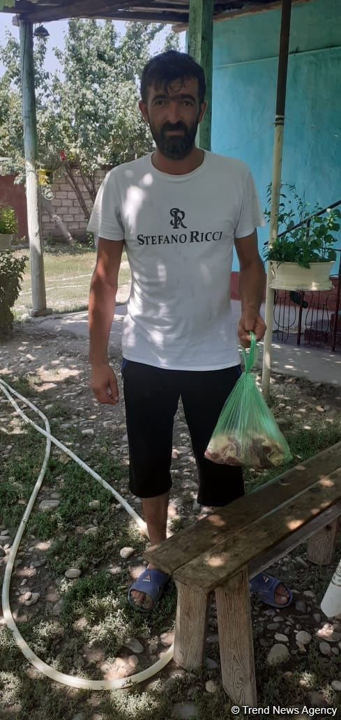 По инициативе депутата Севиль Микаиловой в Худате розданы праздничные подарки по случаю Гурбан байрамы (ФОТО)