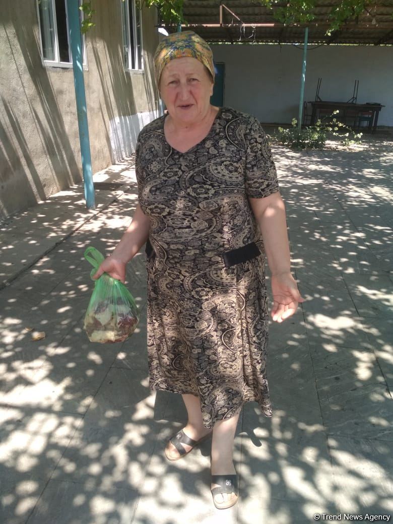 По инициативе депутата Севиль Микаиловой в Худате розданы праздничные подарки по случаю Гурбан байрамы (ФОТО)