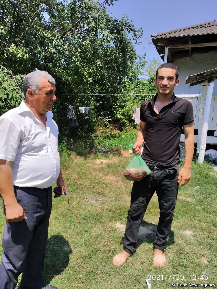 По инициативе депутата Севиль Микаиловой в Худате розданы праздничные подарки по случаю Гурбан байрамы (ФОТО)