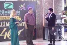 Аждар Зейналов в образе Гасан бека Зардаби. Церемония награждения артистов – друзей прессы (ВИДЕО, ФОТО)