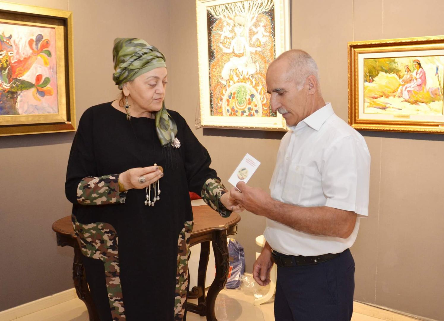 Корреспонденты АМИ Trend удостоены медали "Cəsarətli Qələm" (ФОТО)