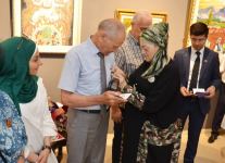 Корреспонденты АМИ Trend удостоены медали "Cəsarətli Qələm" (ФОТО)