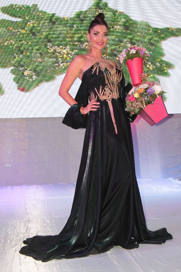 В Баку прошла церемония награждения независимой национальной премией "Mətbuatın dostu" (ФОТО)