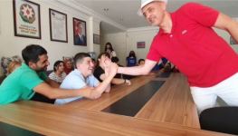 Театр без границ Эльмана Рафиева. Пантомима для детей с аутизмом и синдромом Дауна (ВИДЕО, ФОТО)