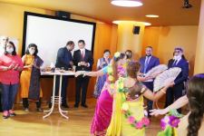 Жемчужины индийского культурного наследия в Гобустане (ФОТО)