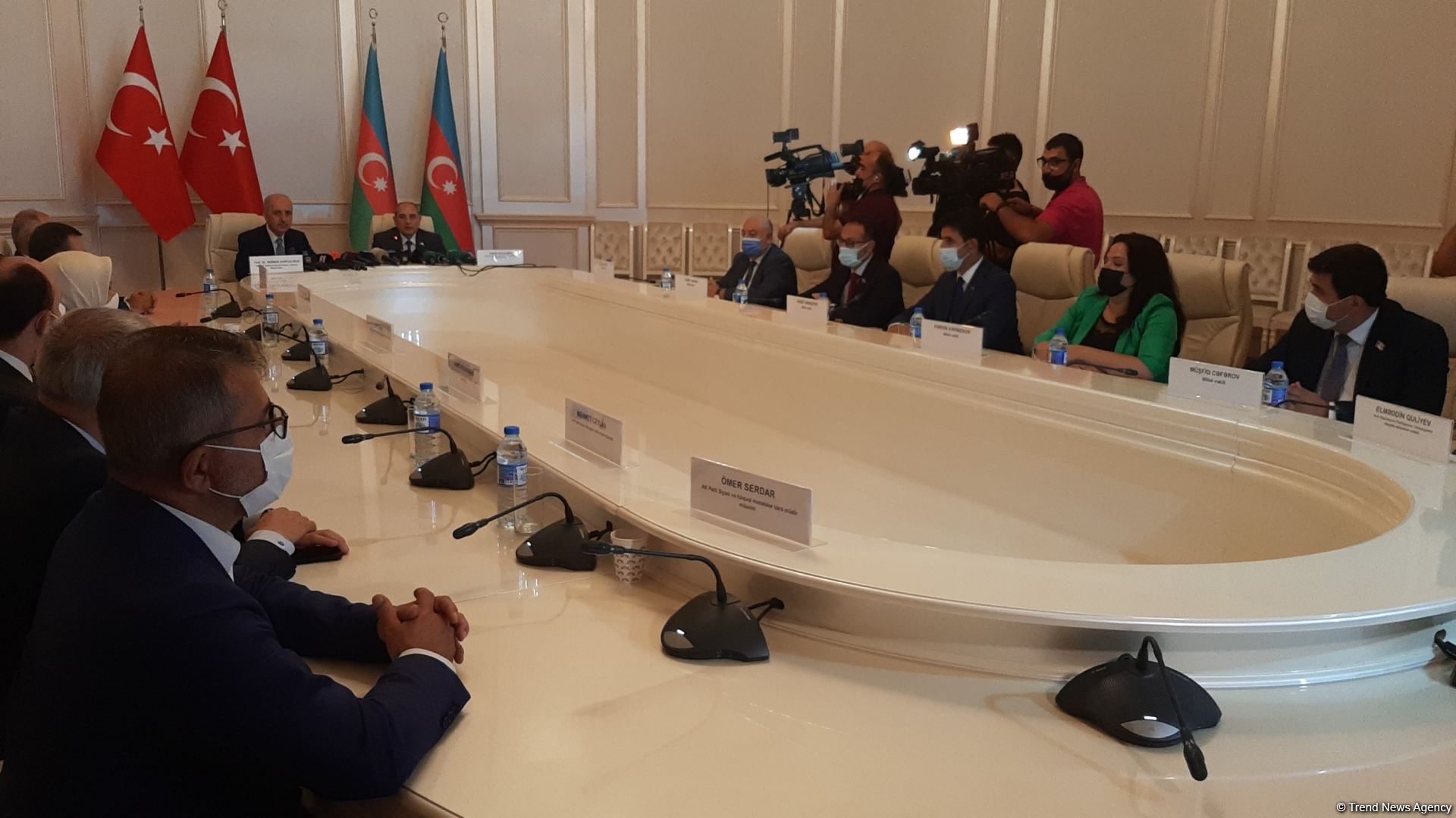 Правящие партии Азербайджана и Турции провели конференцию в Гяндже (ФОТО)