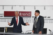 Ученому Кямалу Макили-Алиеву вручен орден Международного фонда "Деде Горгуд" (ФОТО)