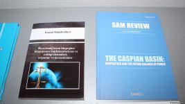 Ученому Кямалу Макили-Алиеву вручен орден Международного фонда "Деде Горгуд" (ФОТО)
