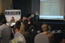 Два Юлиуса в Гулбене – об азербайджанских коврах рассказали в Латвии (ФОТО)