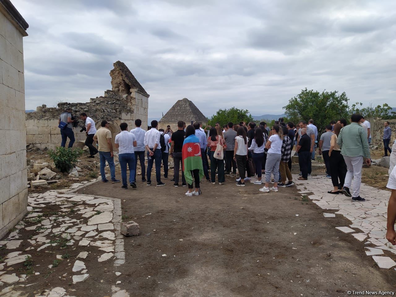 Организована поездка в Агдам азербайджанских выпускников зарубежных вузов (ФОТО)