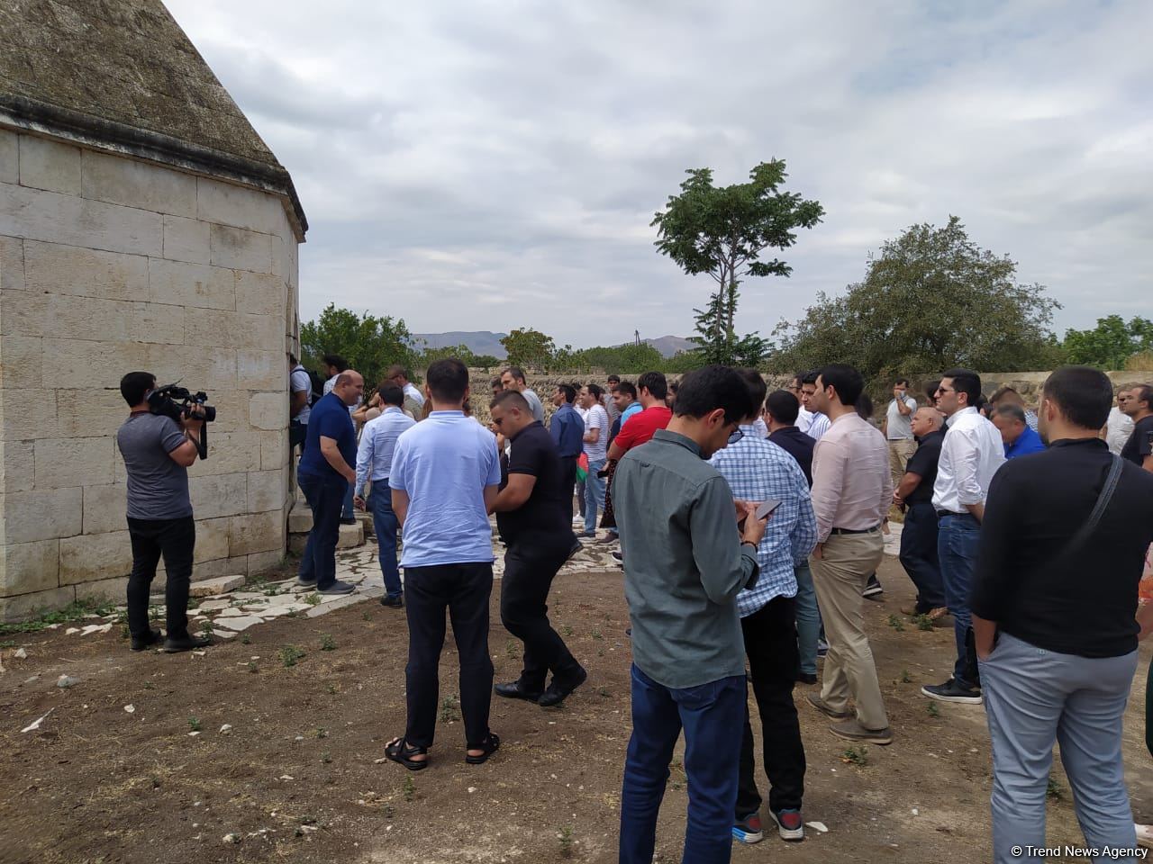 Организована поездка в Агдам азербайджанских выпускников зарубежных вузов (ФОТО)
