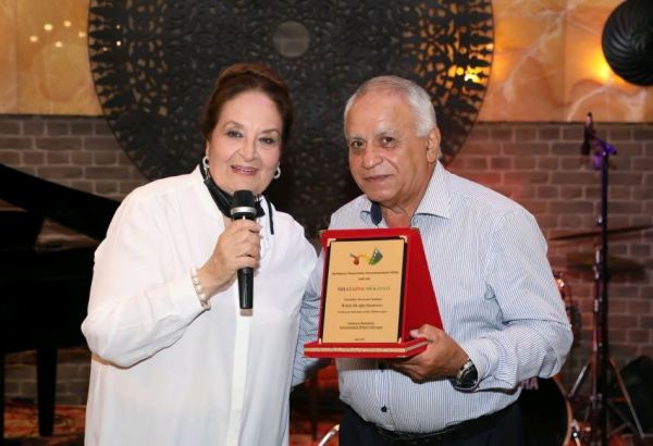 Рафаэлю Гамбарову вручена Национальная кинопремия