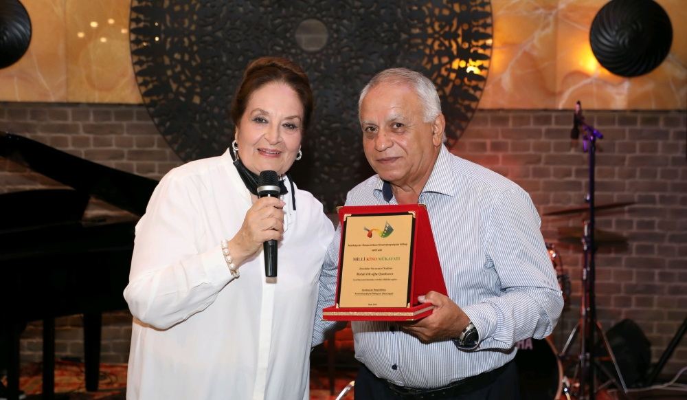 Рафаэлю Гамбарову вручена Национальная кинопремия