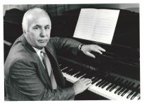 В Госфильмофонд Азербайджана переданы редкие материалы, связанные с творчеством Сулеймана Алескерова (ФОТО)