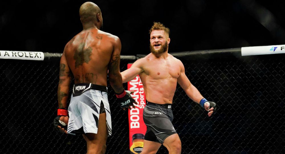 Азербайджанский Атаман победил американского Короля в США – они "сорвали крышу октагона" (ВИДЕО, ФОТО)