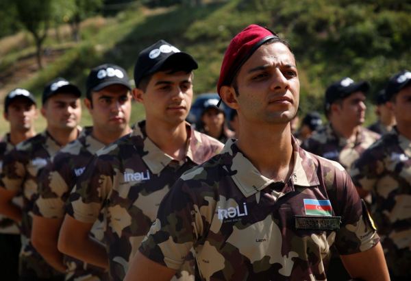 "Marş İrəli" – проект для азербайджанской молодежи (ФОТО)