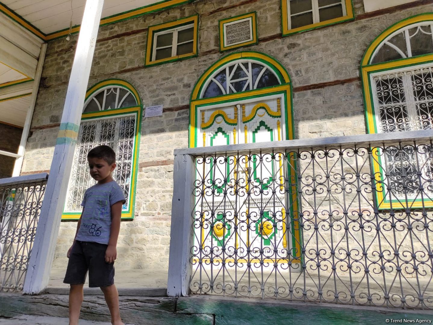 В ближайшее время будет начата реконструкция мечети Аголу в Лагиче (ФОТО)