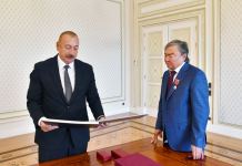 Президент Ильхам Алиев принял выдающегося казахского поэта и общественного деятеля Олжаса Сулейменова (ФОТО/ВИДЕО)