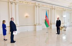 Президент Ильхам Алиев принял верительные грамоты новоназначенного посла Бельгии в Азербайджане (ФОТО)