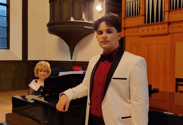 Азербайджанский вокалист завоевал Гран-при фестиваля в Кливленде