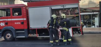 В Низаминском районе Баку вспыхнул пожар (ФОТО)