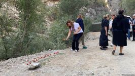 Жители Кельбаджара после 28 лет разлуки посетили родные края (ФОТО)