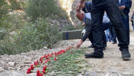 Жители Кельбаджара после 28 лет разлуки посетили родные края (ФОТО)