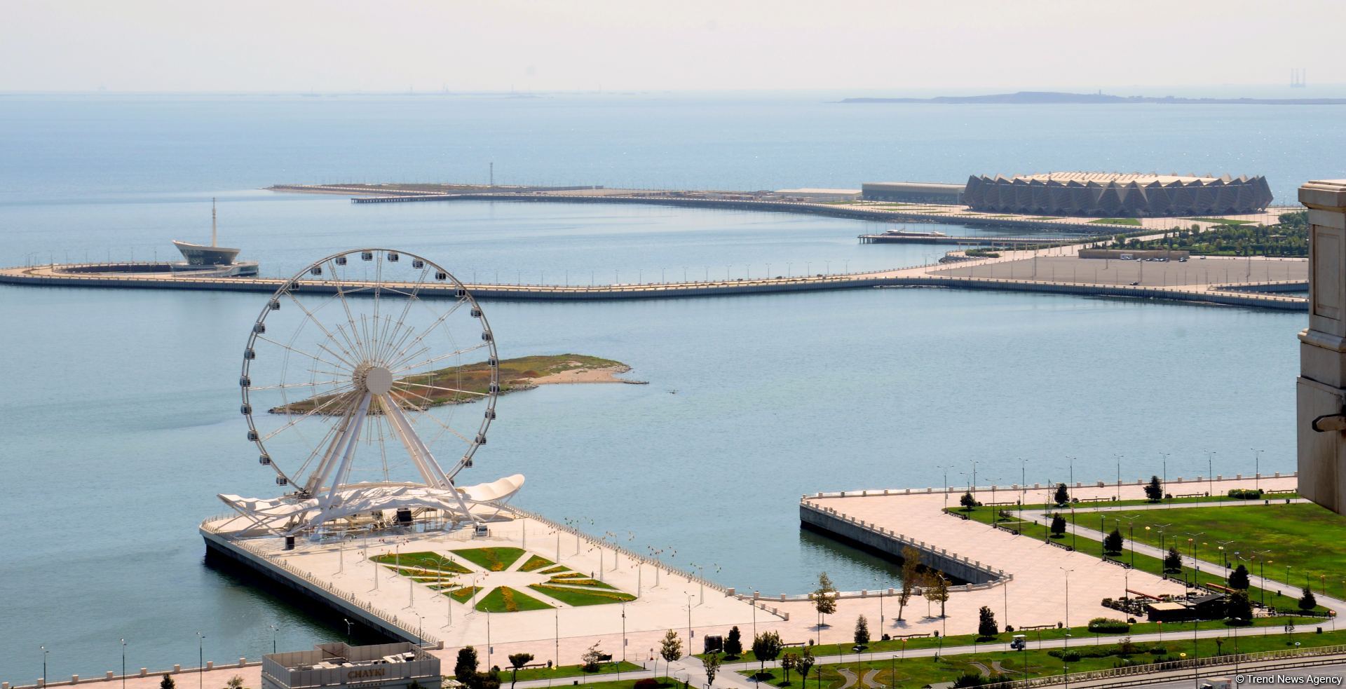 Баку: гармония старины и современности (Фотосессия)