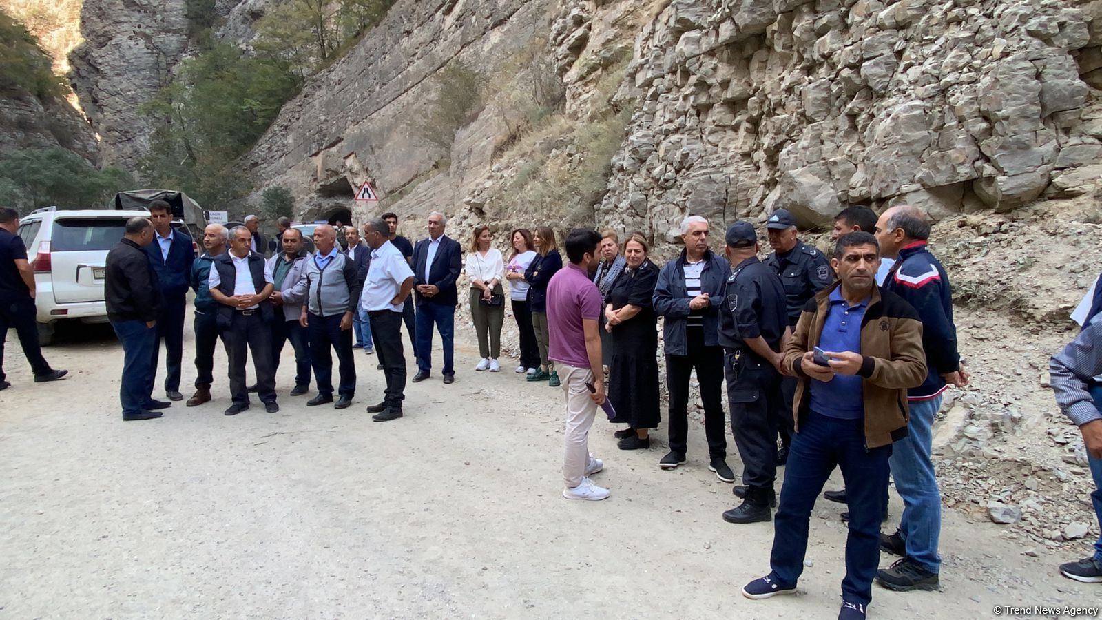 Жители Кельбаджара после 28 лет разлуки посетили родные края (ФОТО)