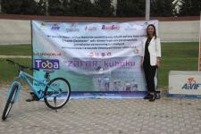 Cреди журналистов и медийных личностей прошло соревнование по велоспорту Zəfər kuboku (ФОТО)