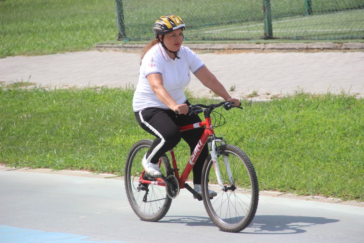 Cреди журналистов и медийных личностей прошло соревнование по велоспорту Zəfər kuboku (ФОТО)